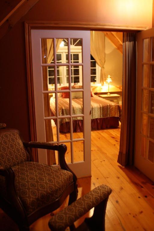 Gite Le Roupillon B&B Mont-Tremblant Rom bilde