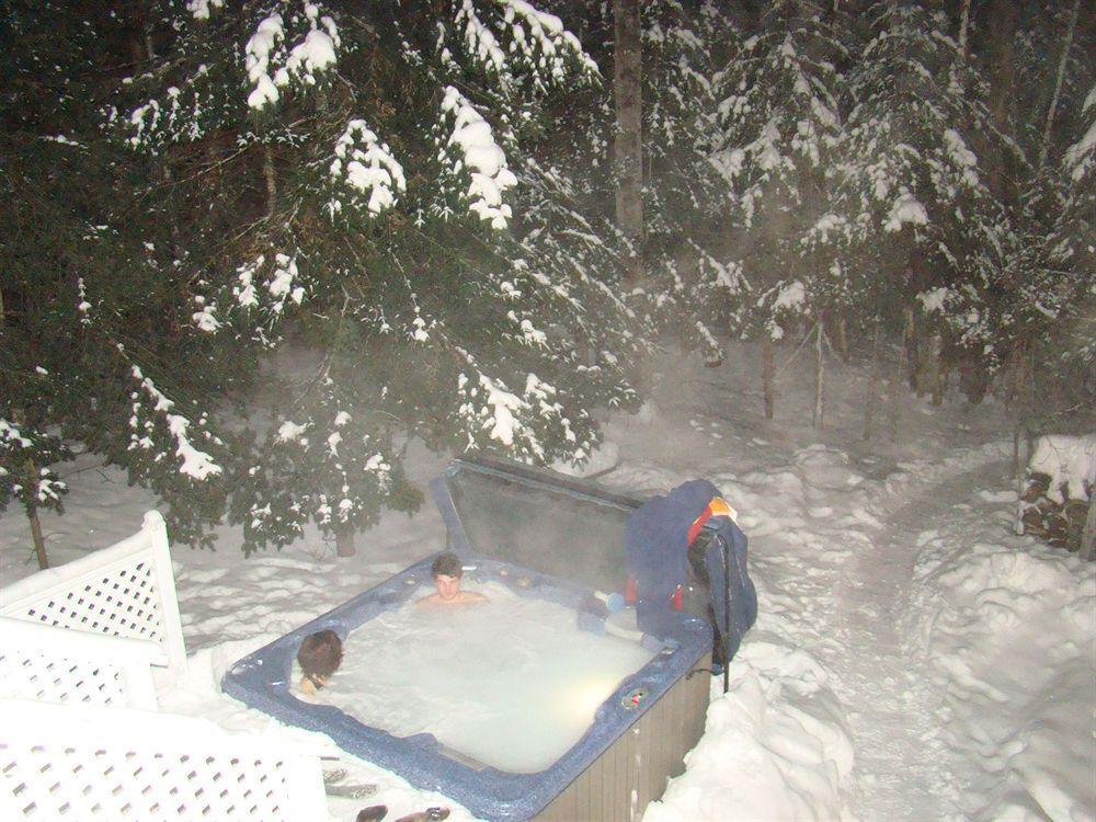 Gite Le Roupillon B&B Mont-Tremblant Eksteriør bilde