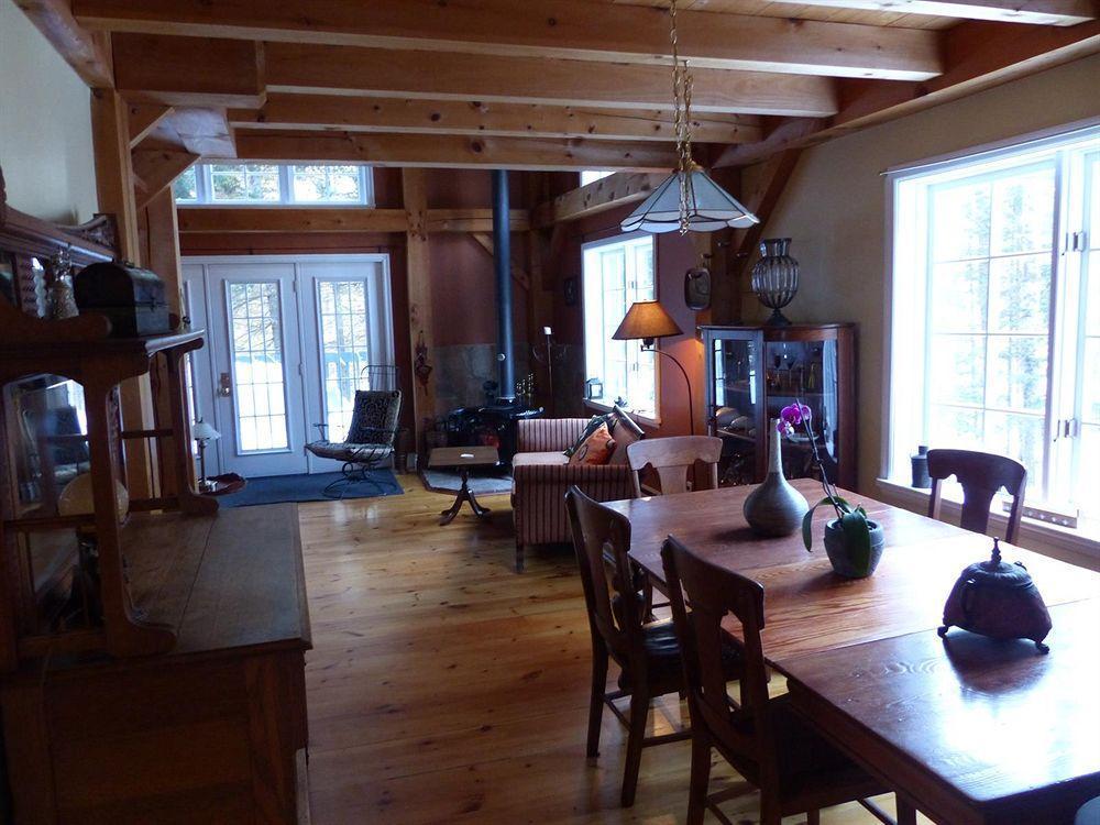 Gite Le Roupillon B&B Mont-Tremblant Eksteriør bilde