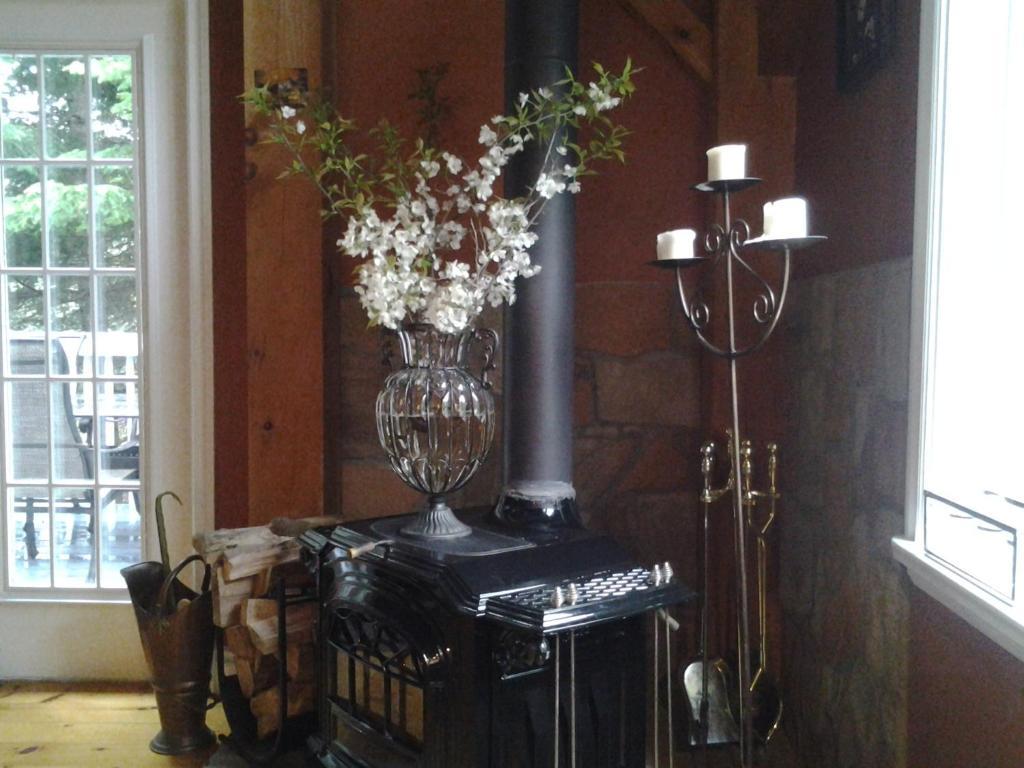 Gite Le Roupillon B&B Mont-Tremblant Eksteriør bilde